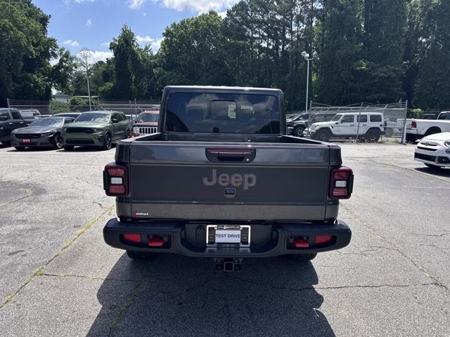 2026 Granite Crystal Metallic Clearcoat Jeep Gladiator Shadow Ops 4X4 Truck