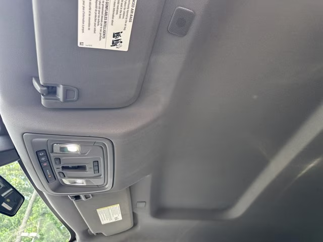 2019 Summit White Chevrolet Silverado 1500 RST 4X4 Truck