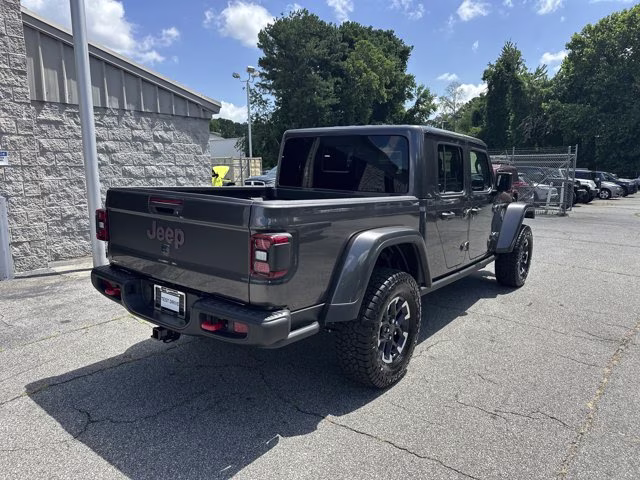 2026 Granite Crystal Metallic Clearcoat Jeep Gladiator Shadow Ops 4X4 Truck