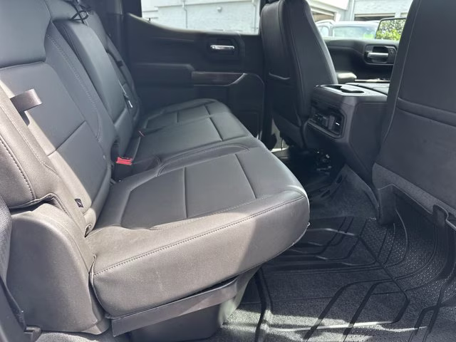2019 Summit White Chevrolet Silverado 1500 RST 4X4 Truck