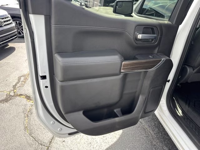 2019 Summit White Chevrolet Silverado 1500 RST 4X4 Truck