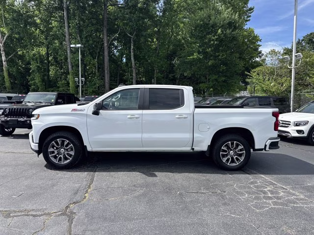 2019 Summit White Chevrolet Silverado 1500 RST 4X4 Truck