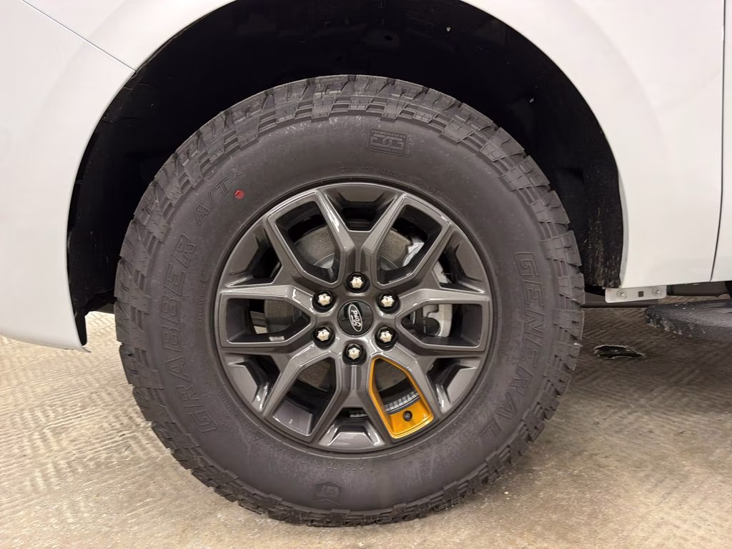 2026 SPACE SILVER Ford Expedition Tremor 4X4 SUV