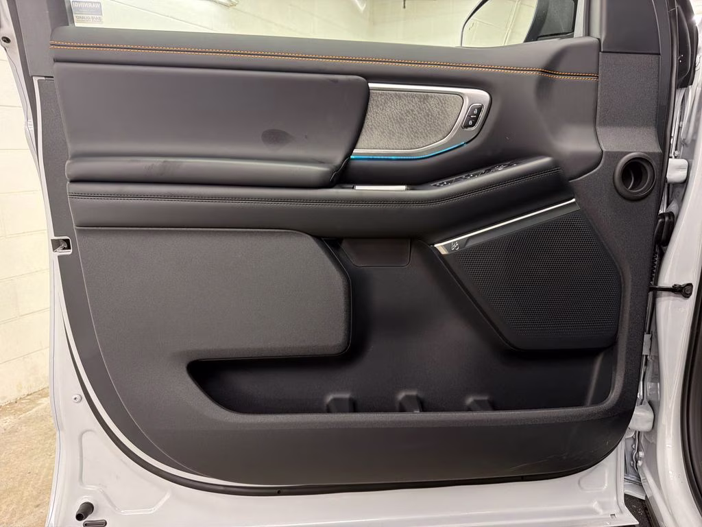 2026 SPACE SILVER Ford Expedition Tremor 4X4 SUV
