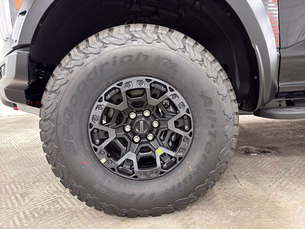 2026 AGATE BLACK Ford F-150 Raptor R 4X4 Truck
