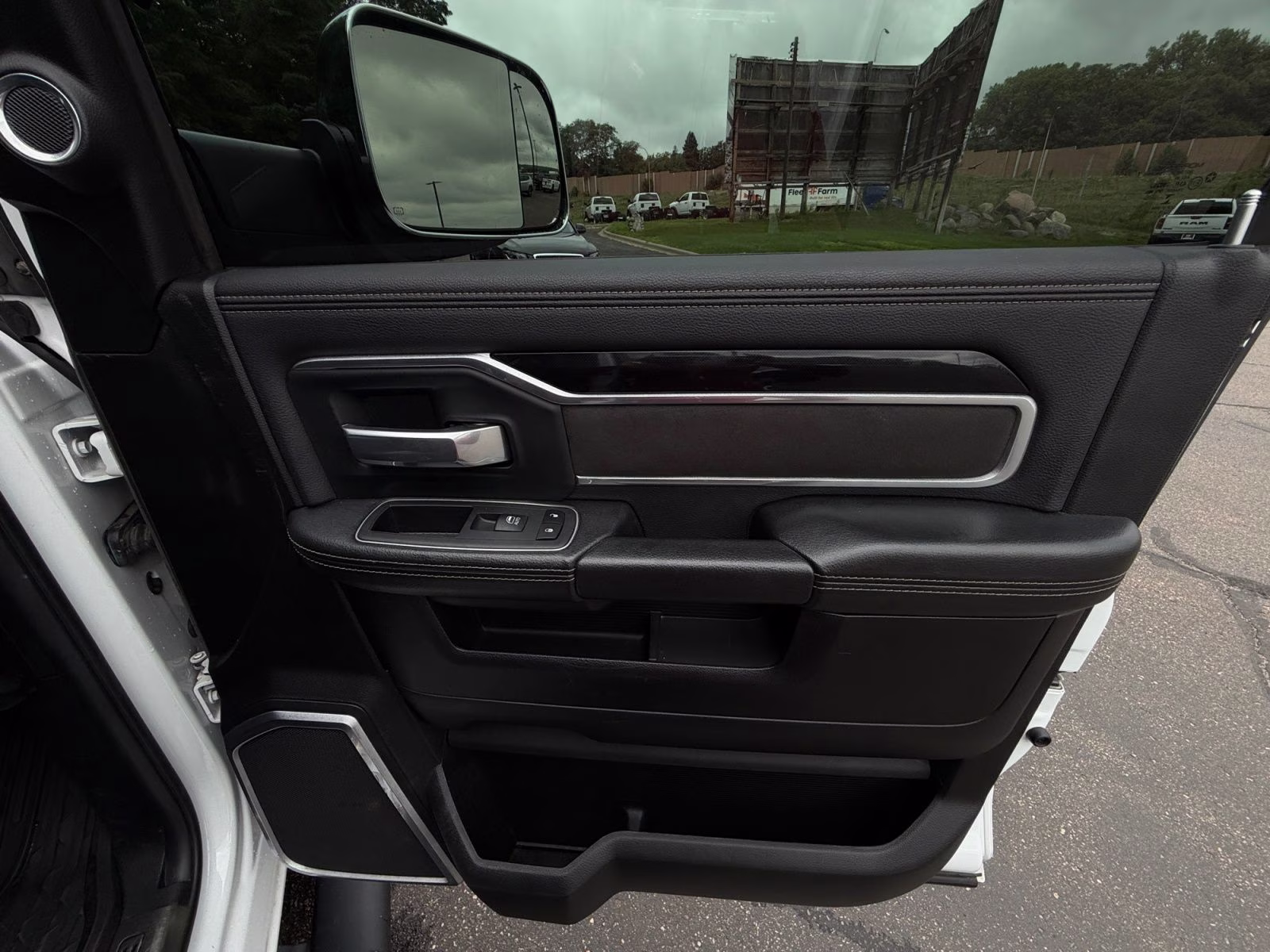 2021 Bright White Clearcoat Ram 2500 Laramie 4X4 Truck