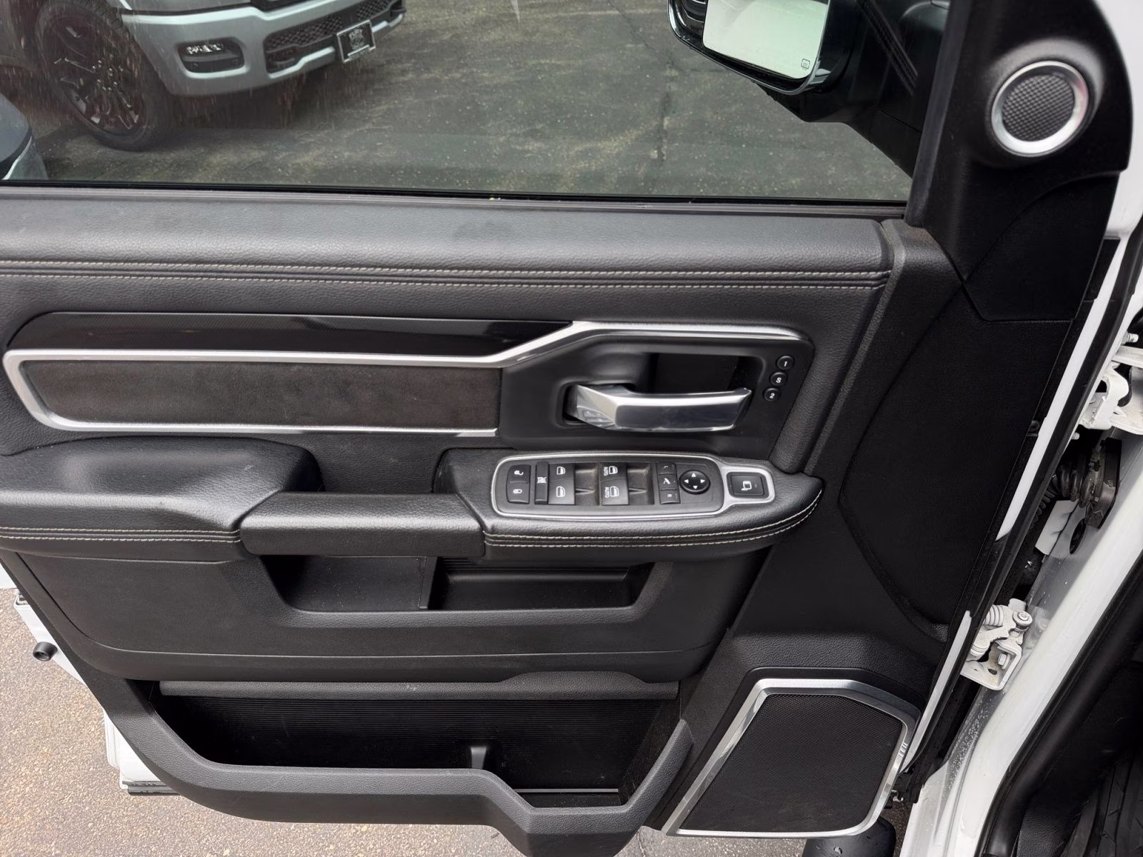 2021 Bright White Clearcoat Ram 2500 Laramie 4X4 Truck