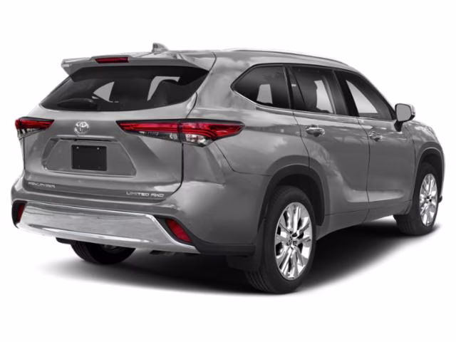 2022 Silver Toyota Highlander Limited AWD SUV