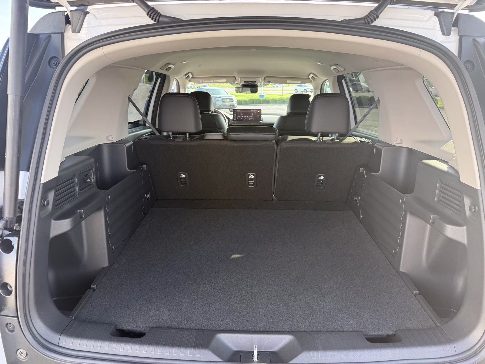 2026 Platinum White Pearl Honda Passport RTL Towing AWD SUV