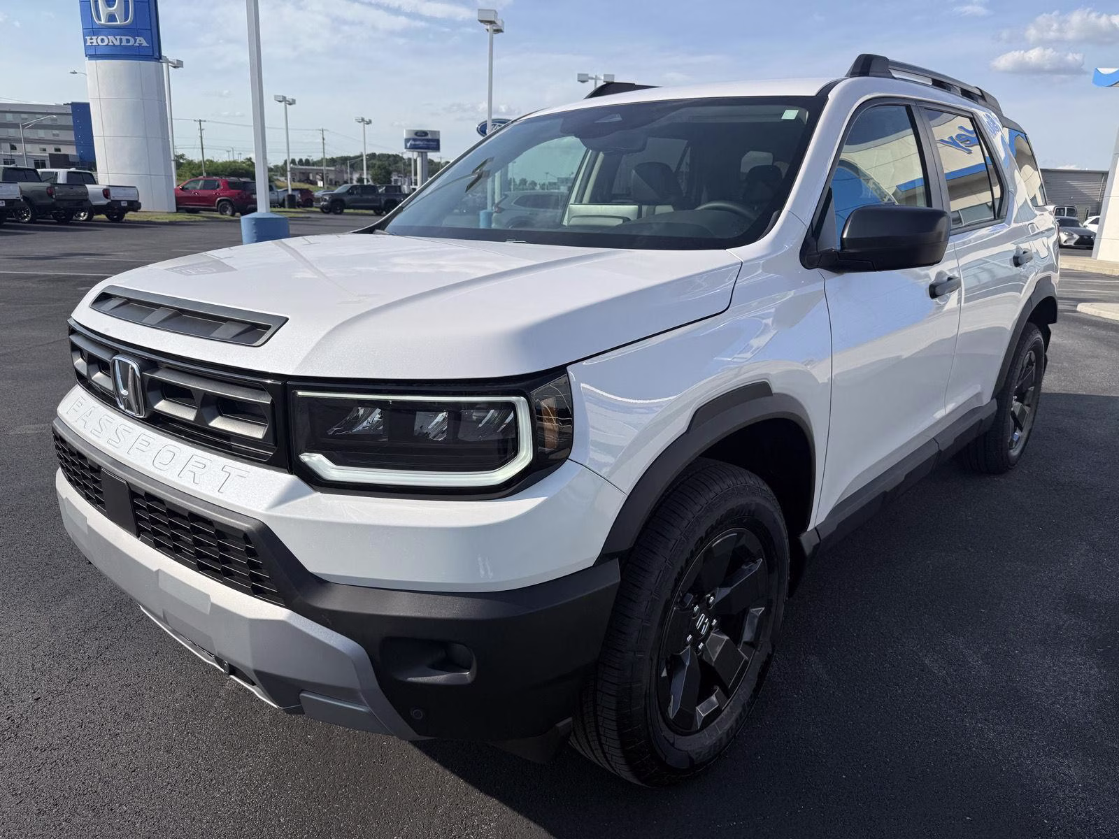 2026 Platinum White Pearl Honda Passport RTL Towing AWD SUV
