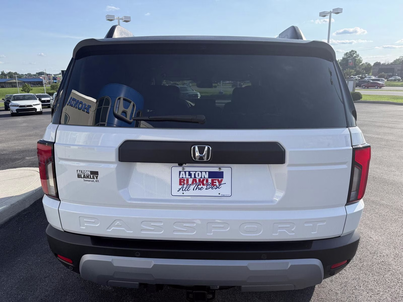 2026 Platinum White Pearl Honda Passport RTL Towing AWD SUV