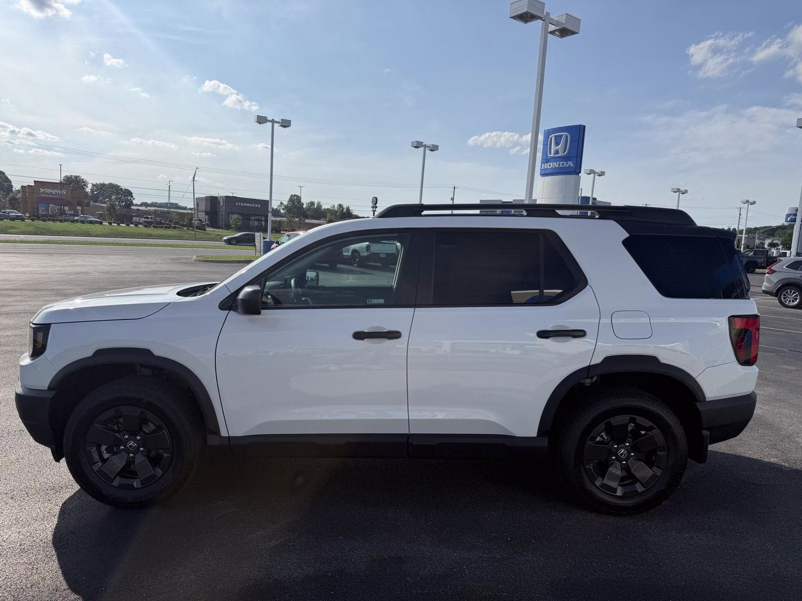 2026 Platinum White Pearl Honda Passport RTL Towing AWD SUV