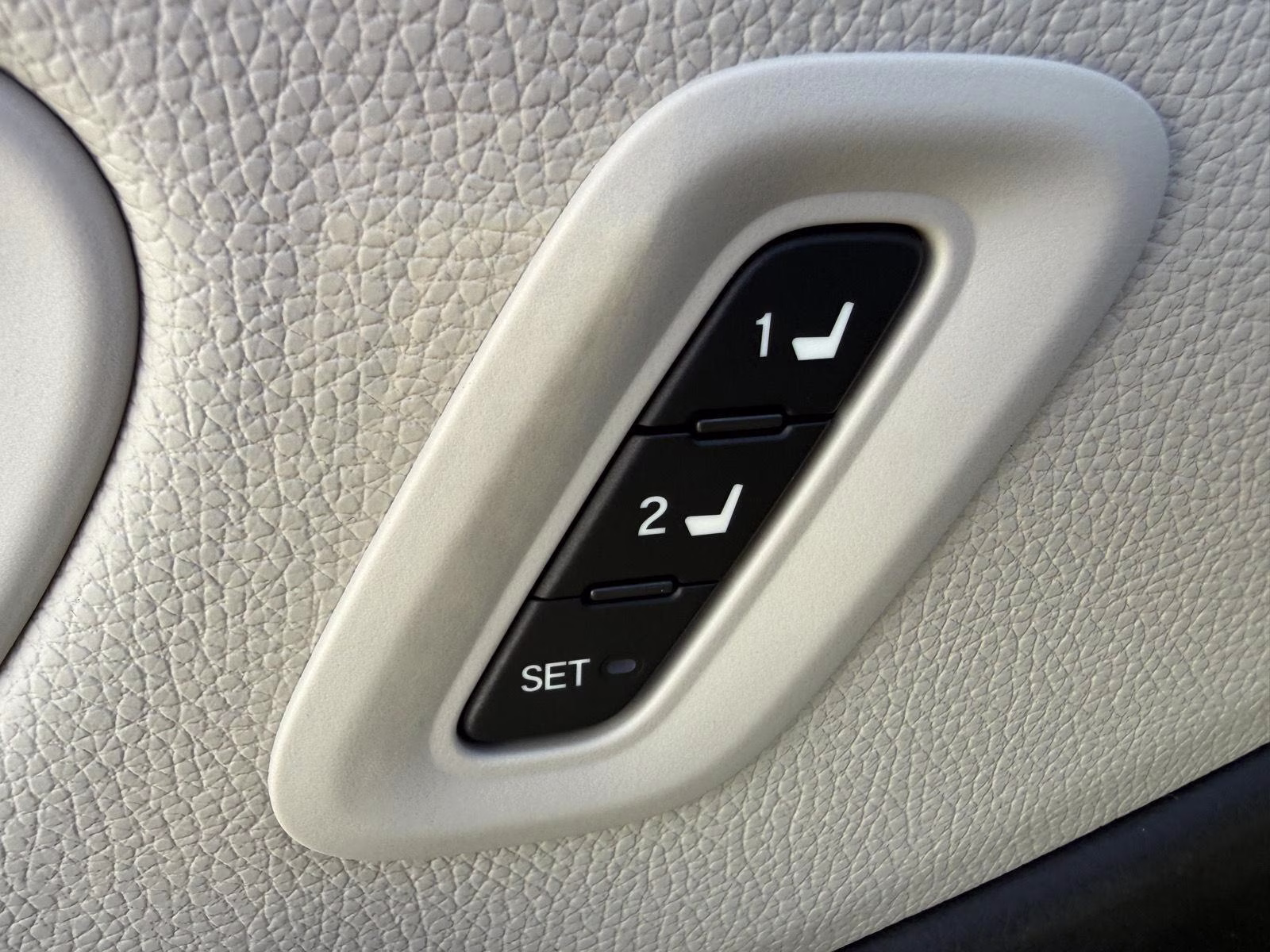 2026 Platinum White Pearl Honda Passport TrailSport Elite AWD SUV