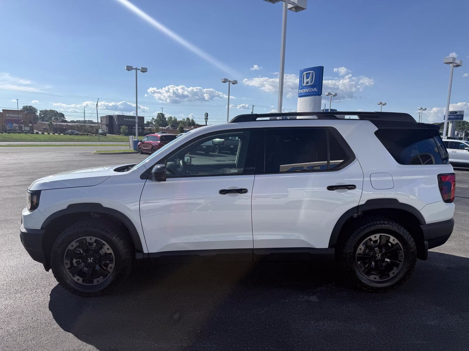 2026 Platinum White Pearl Honda Passport TrailSport Elite AWD SUV