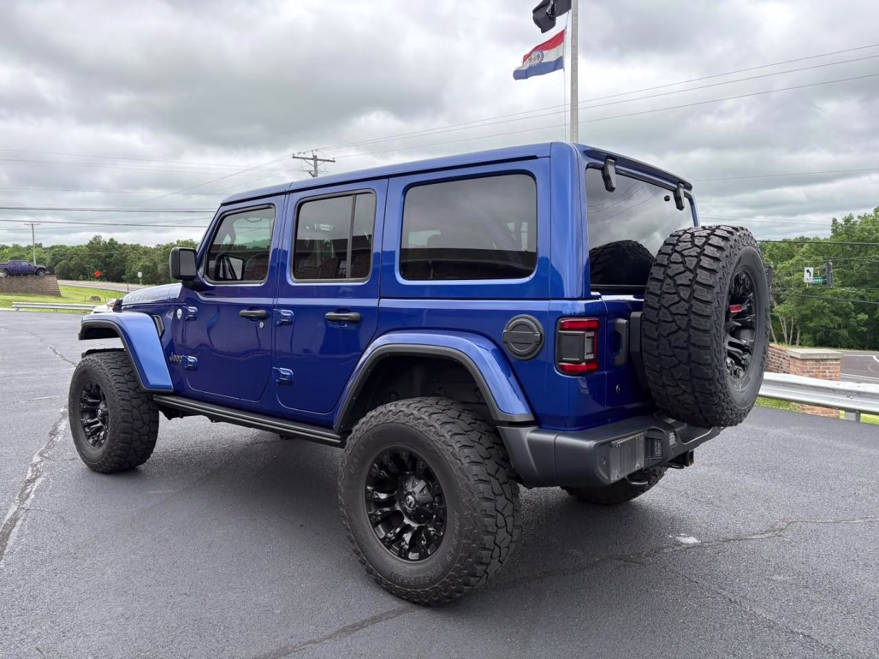 2019 Ocean Blue Jeep Wrangler Unlimited Moab 4X4 SUV
