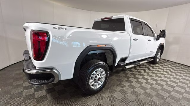 2024 Summit White GMC Sierra 2500HD Pro 4X4 Truck