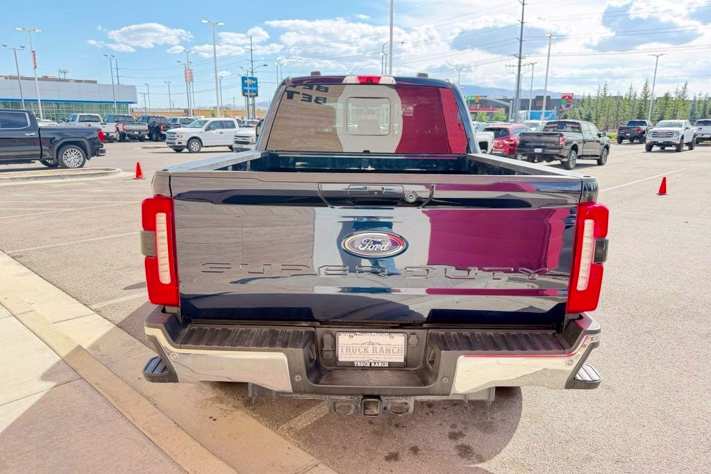 2024 Blue Metallic Ford Super Duty F-250 SRW Lariat 4X4 Truck