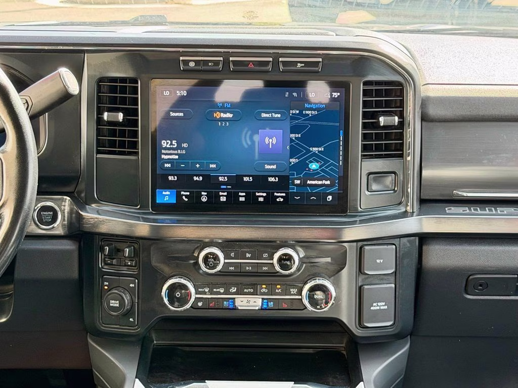 2024 Blue Metallic Ford Super Duty F-250 SRW Lariat 4X4 Truck