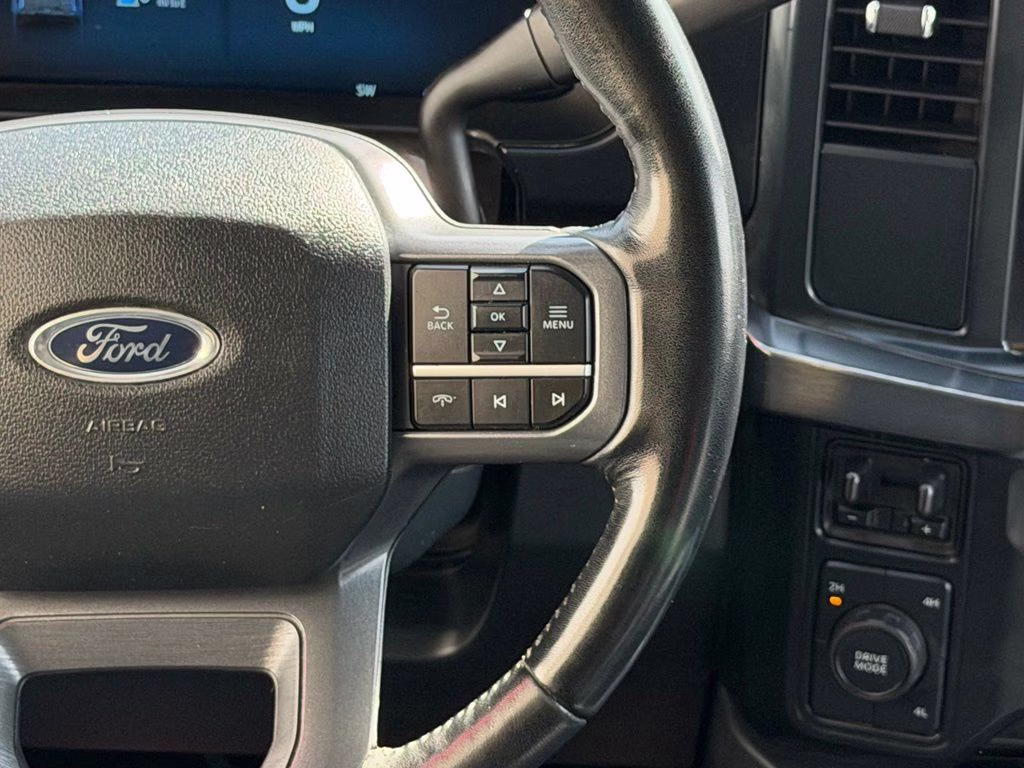 2024 Blue Metallic Ford Super Duty F-250 SRW Lariat 4X4 Truck