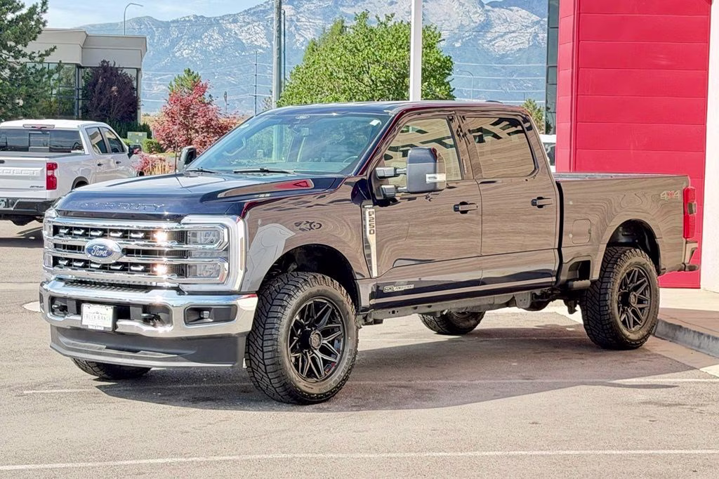 2024 Blue Metallic Ford Super Duty F-250 SRW Lariat 4X4 Truck