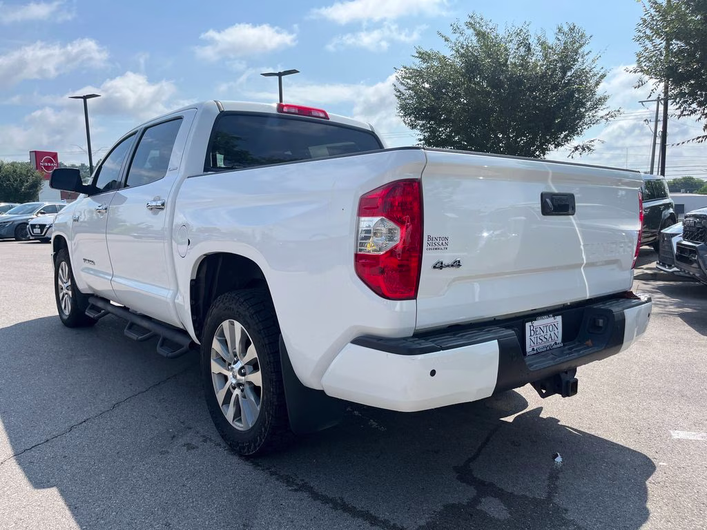 2017 Super White Toyota Tundra Limited 4X4 Truck