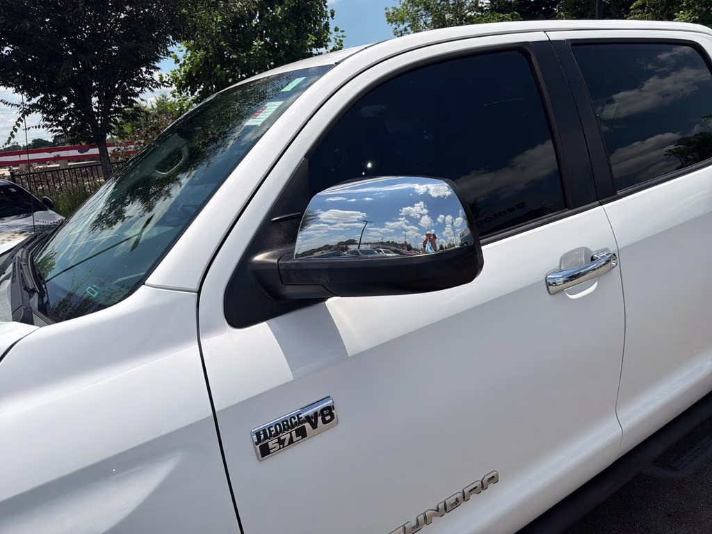 2017 Super White Toyota Tundra Limited 4X4 Truck