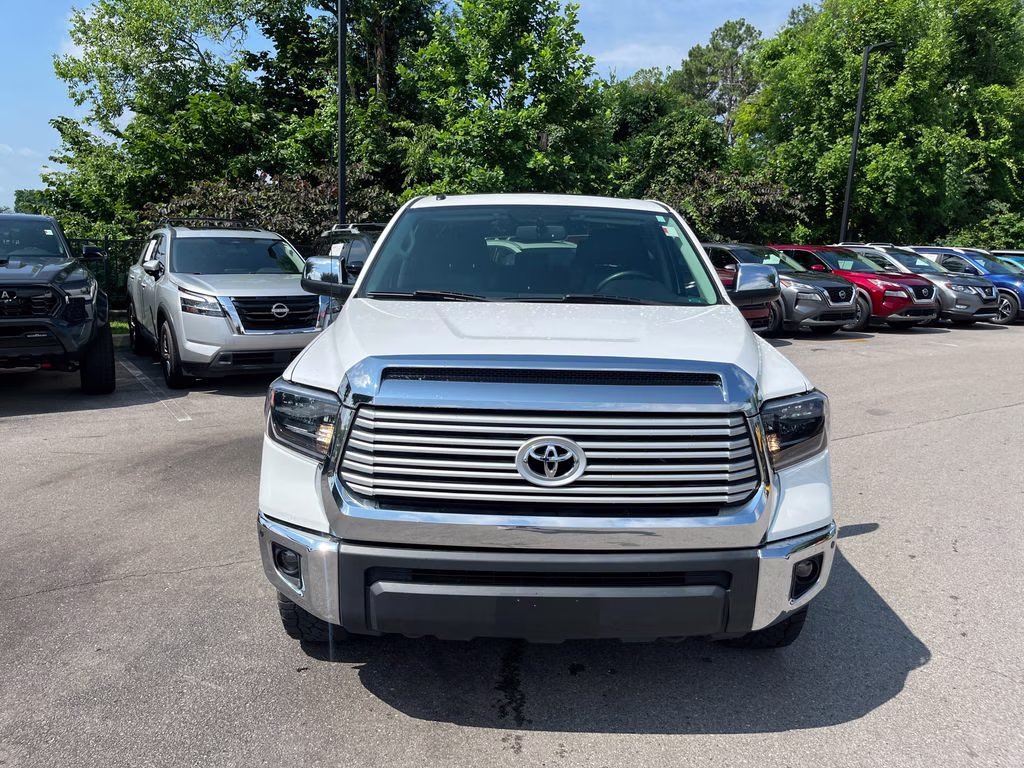 2017 Super White Toyota Tundra Limited 4X4 Truck