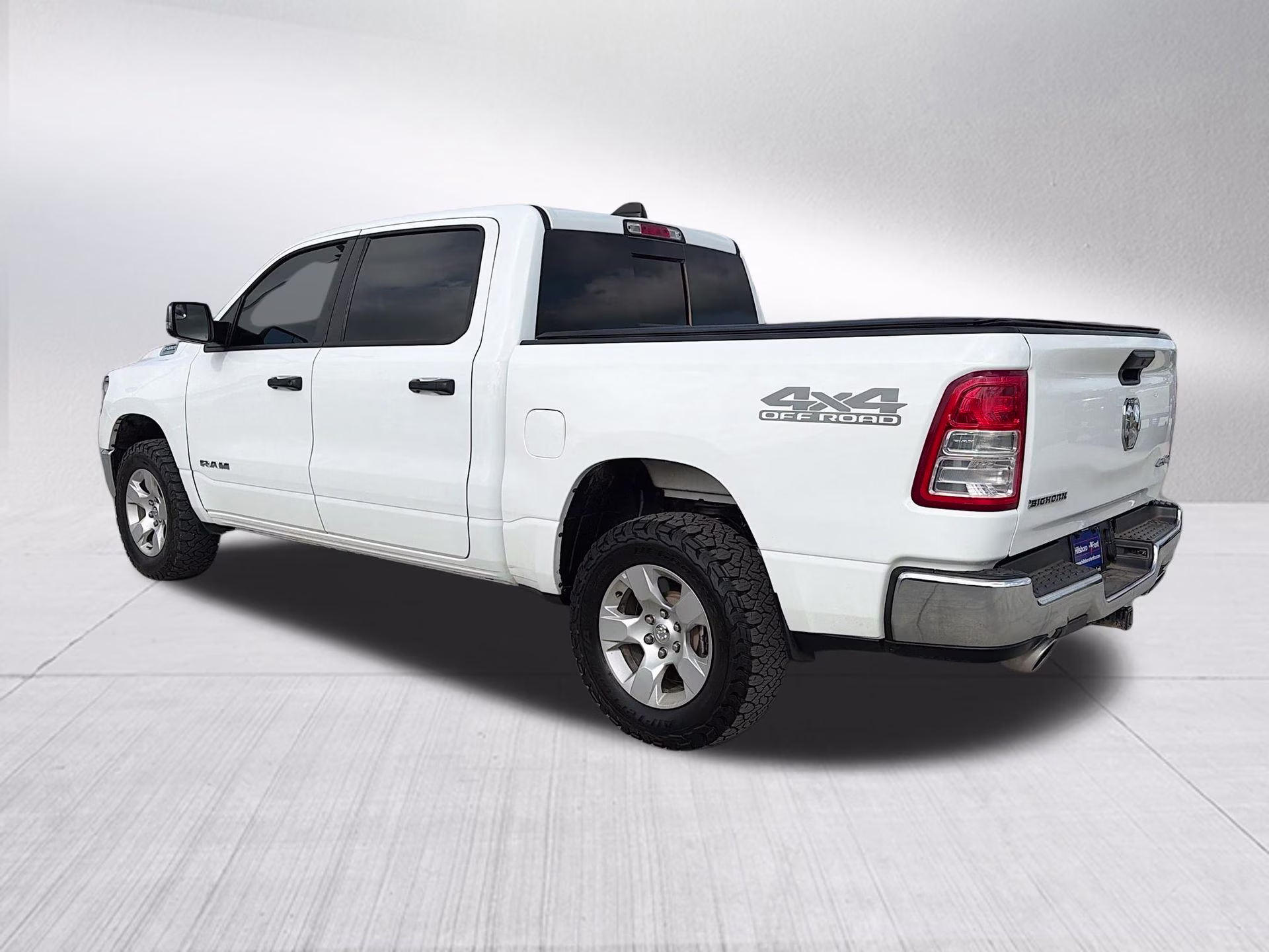 2024 Bright White Clearcoat Ram 1500 Big Horn/Lone Star 4X4 Truck