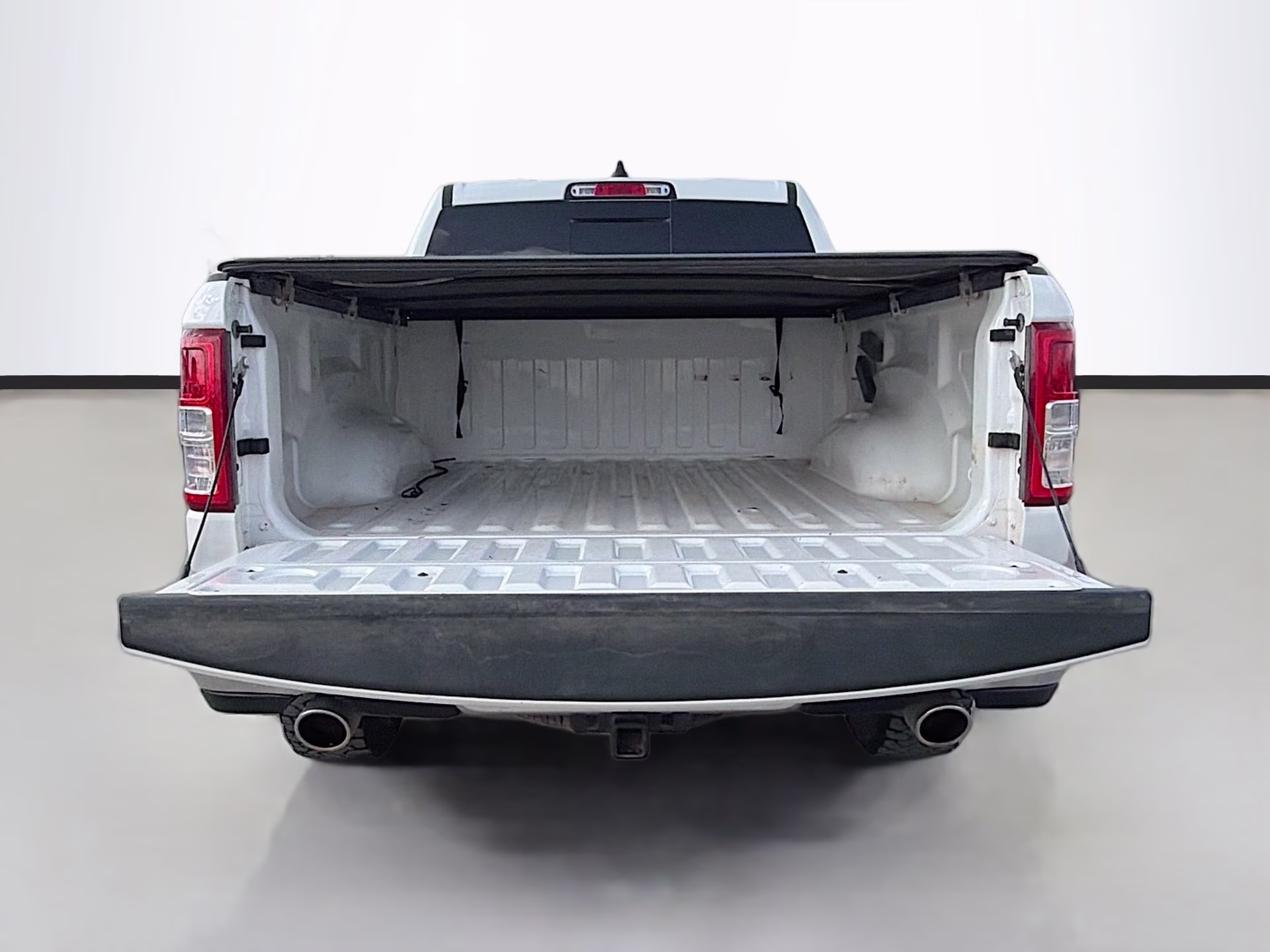 2024 Bright White Clearcoat Ram 1500 Big Horn/Lone Star 4X4 Truck