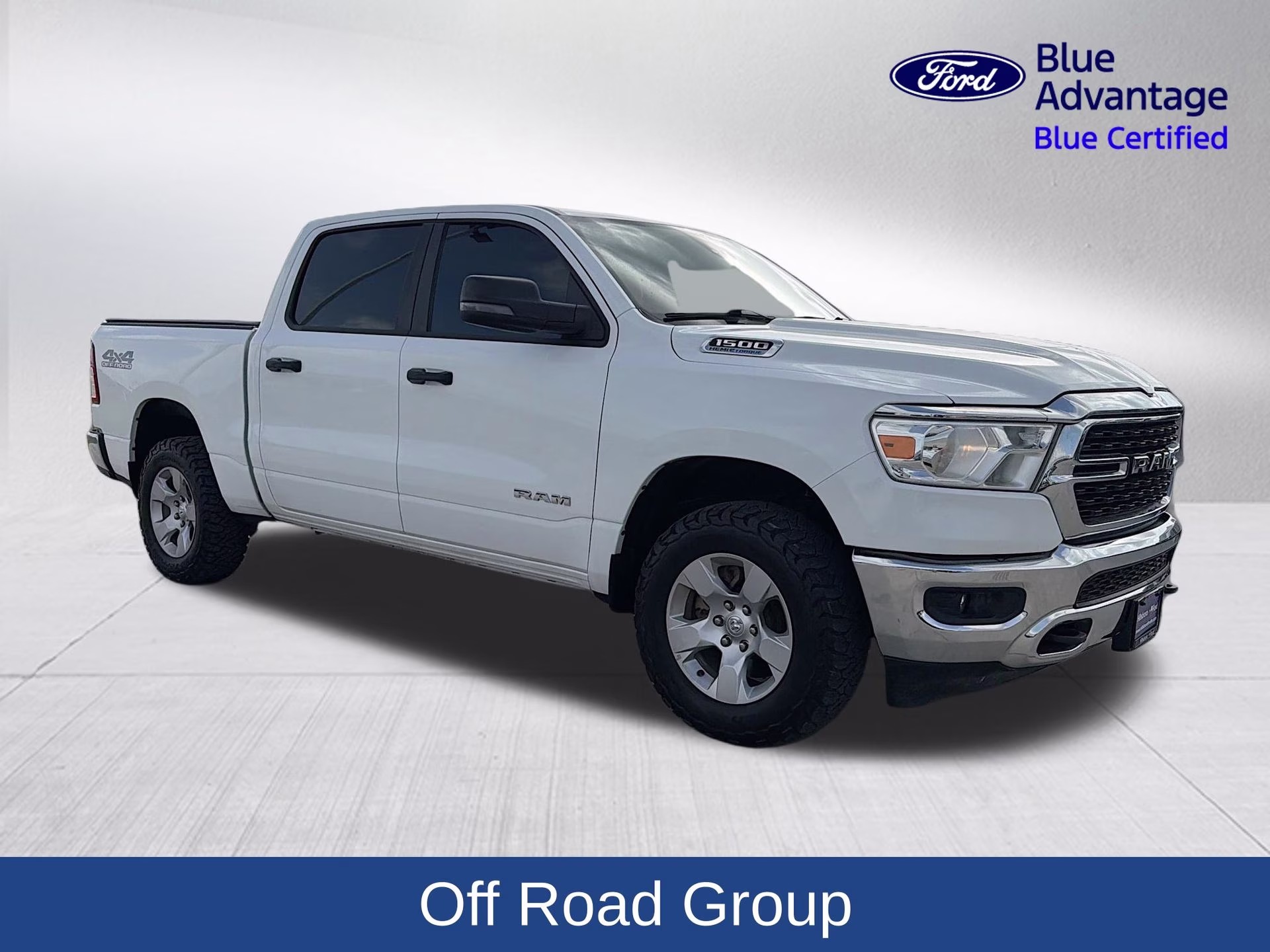 2024 Bright White Clearcoat Ram 1500 Big Horn/Lone Star 4X4 Truck