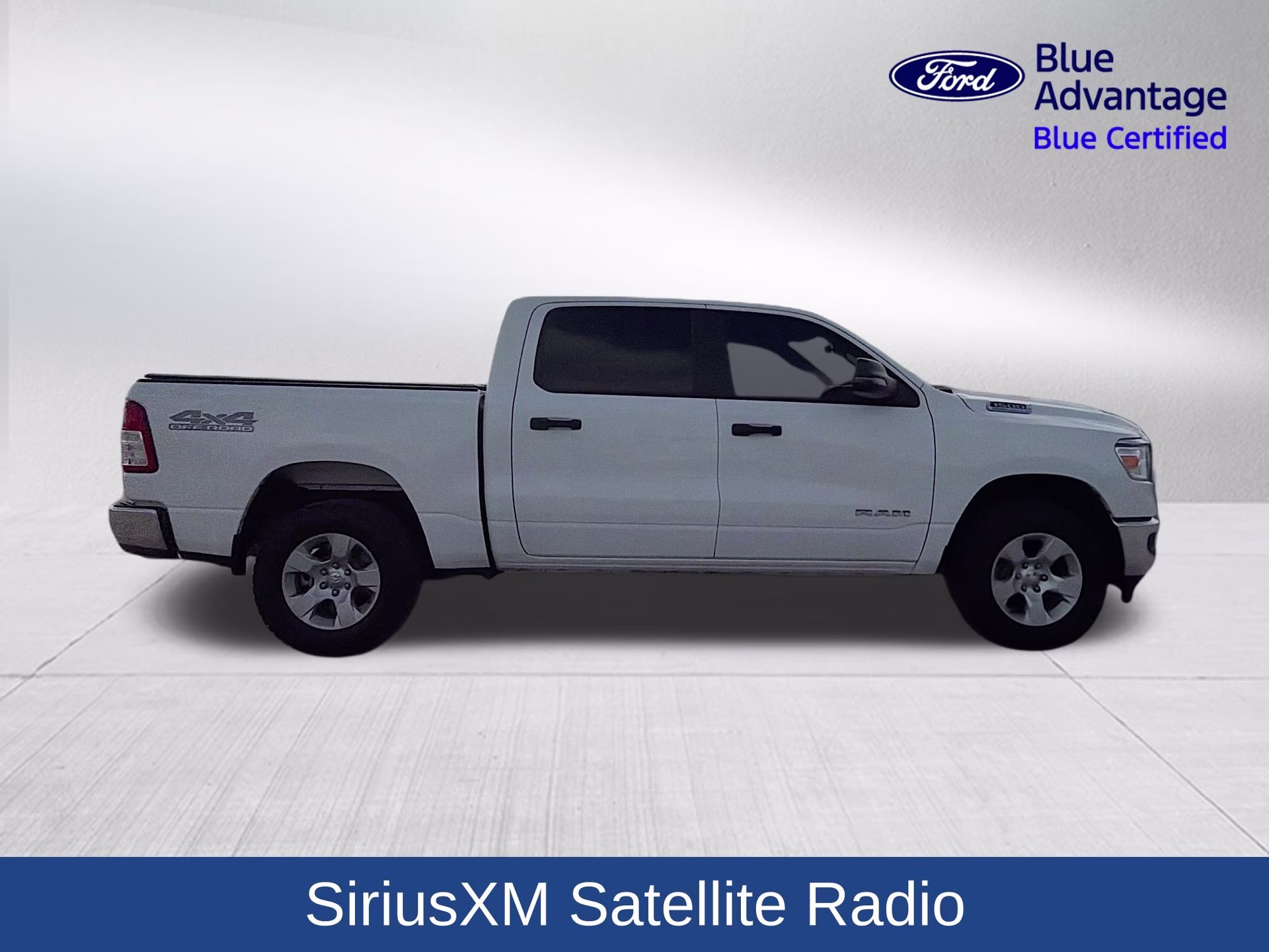 2024 Bright White Clearcoat Ram 1500 Big Horn/Lone Star 4X4 Truck