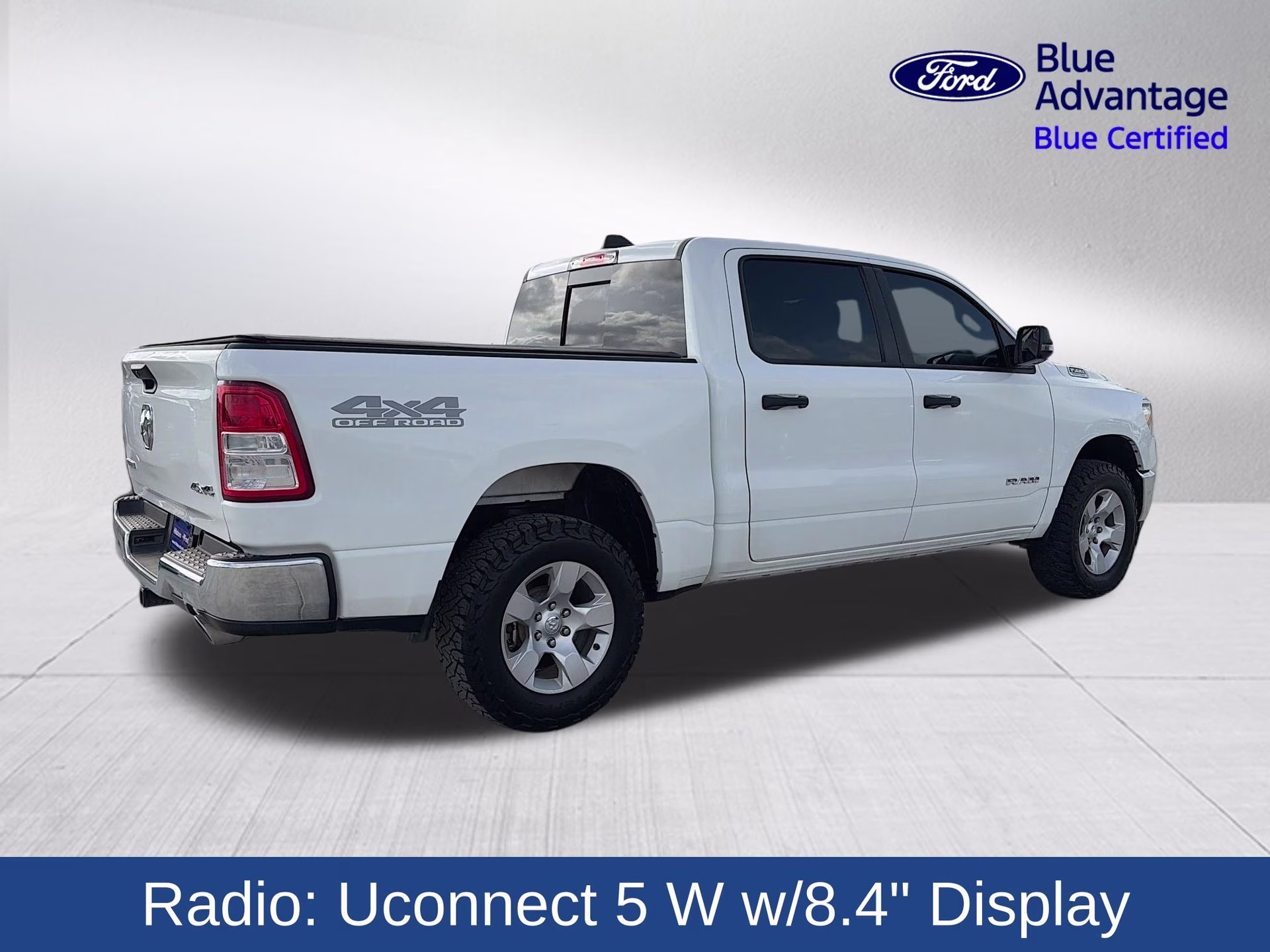 2024 Bright White Clearcoat Ram 1500 Big Horn/Lone Star 4X4 Truck