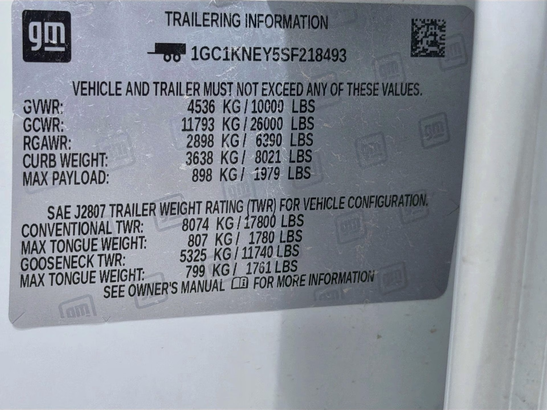 2025 Summit White Chevrolet Silverado 2500HD LT 4X4 Truck