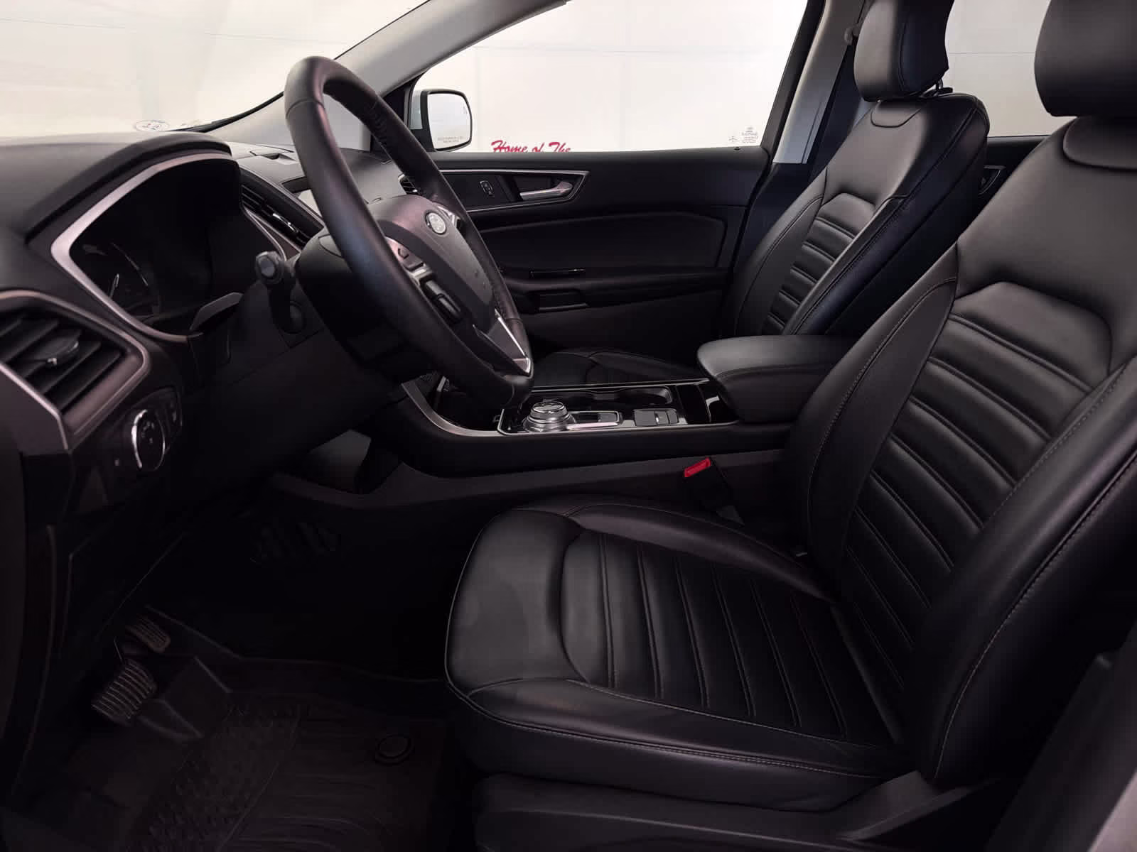 2019 Ingot Silver Metallic Ford Edge SEL FWD SUV