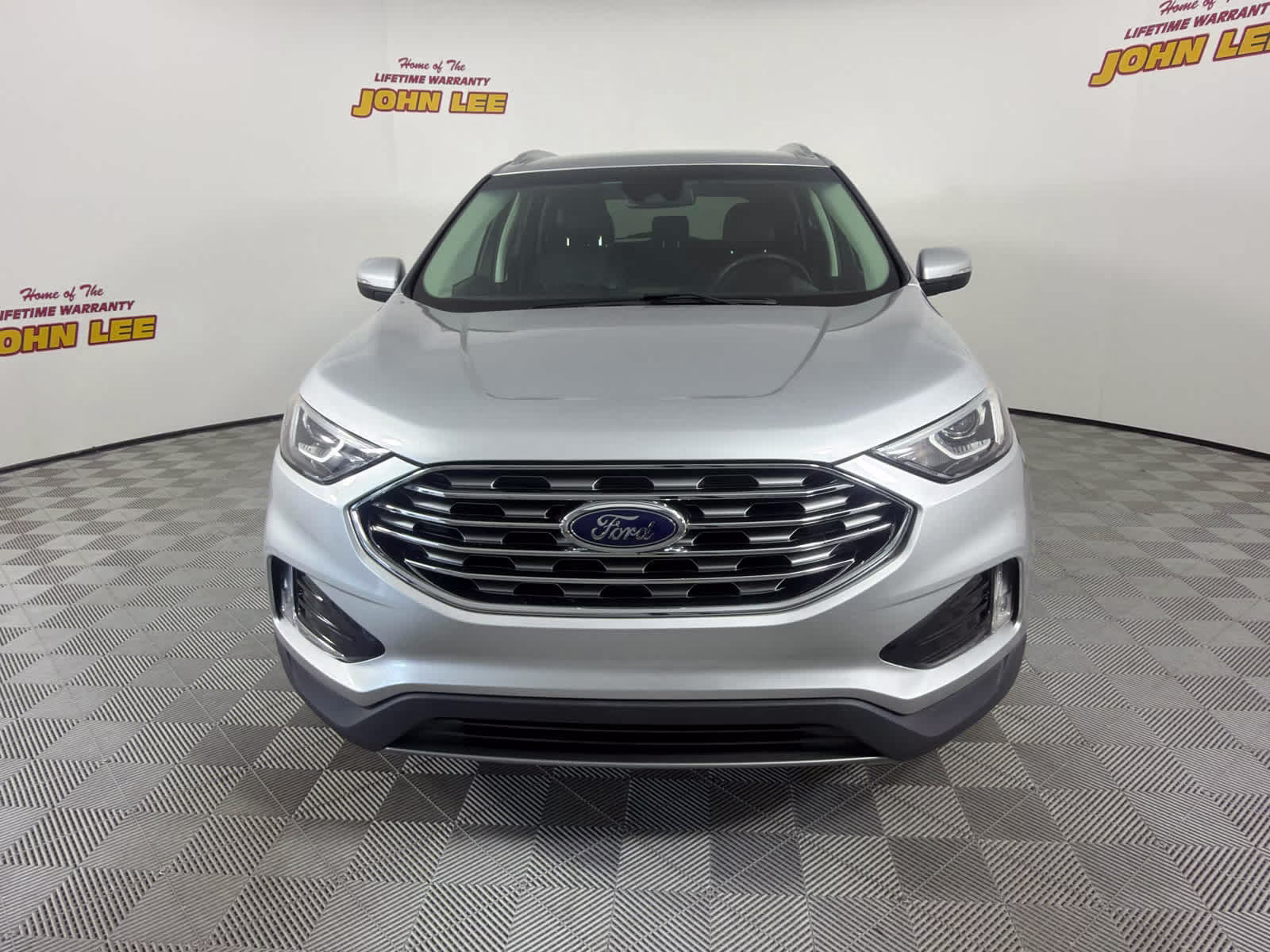 2019 Ingot Silver Metallic Ford Edge SEL FWD SUV