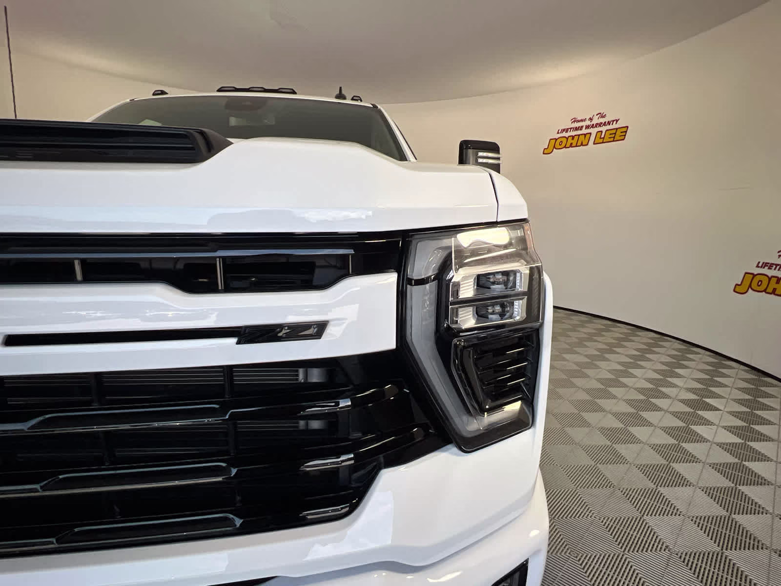 2024 Summit White Chevrolet Silverado 3500HD LT 4X4 Truck