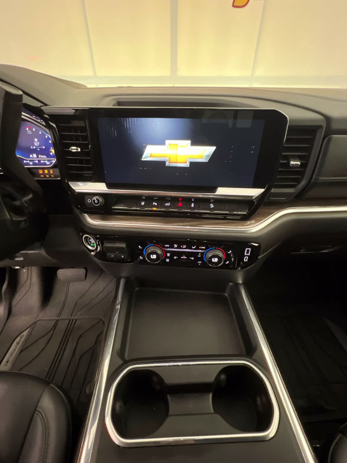 2024 Summit White Chevrolet Silverado 3500HD LT 4X4 Truck