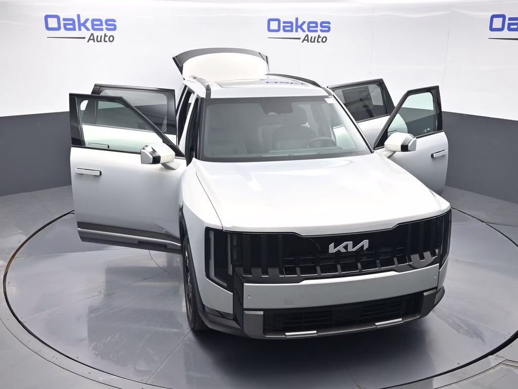 2027 Ivory Silver Kia Telluride S AWD SUV