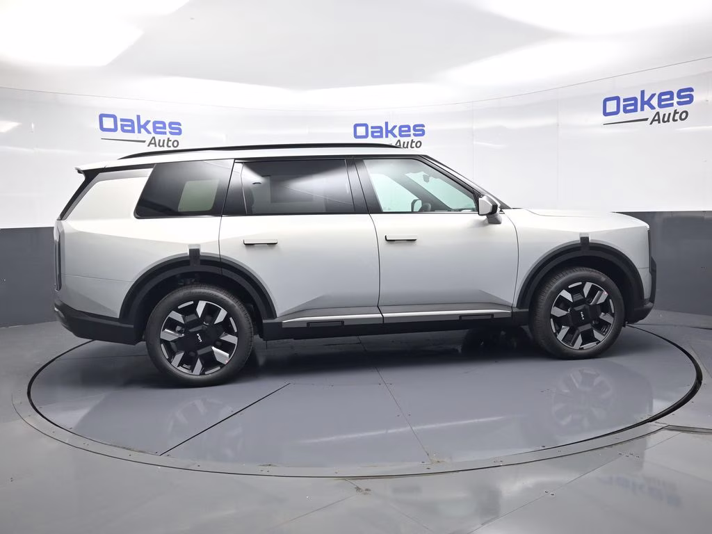 2027 Ivory Silver Kia Telluride S AWD SUV
