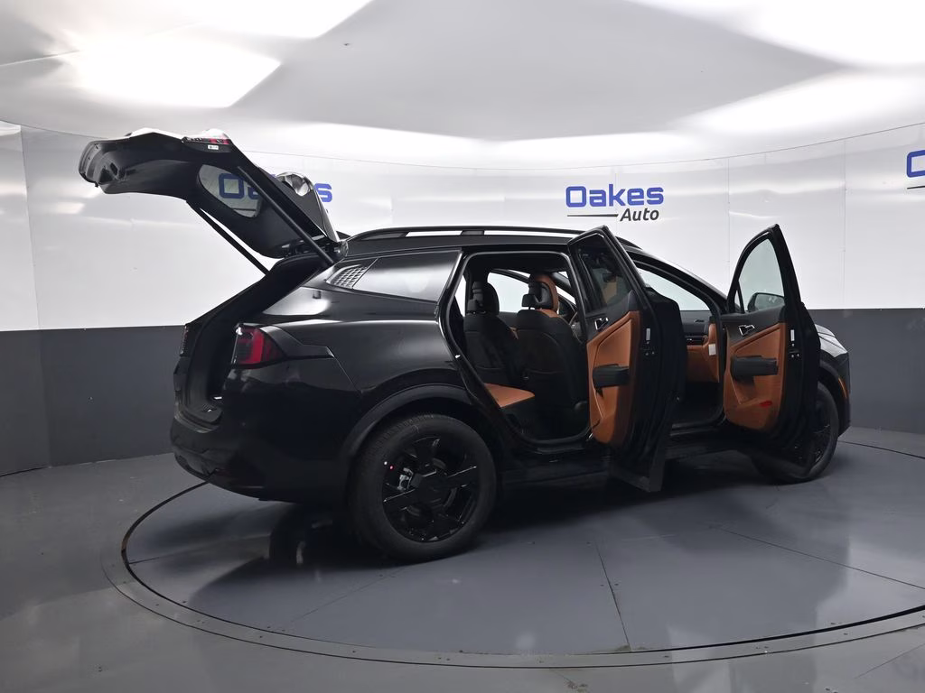 2026 Fusion Black Kia Sportage Hybrid X-Line AWD SUV
