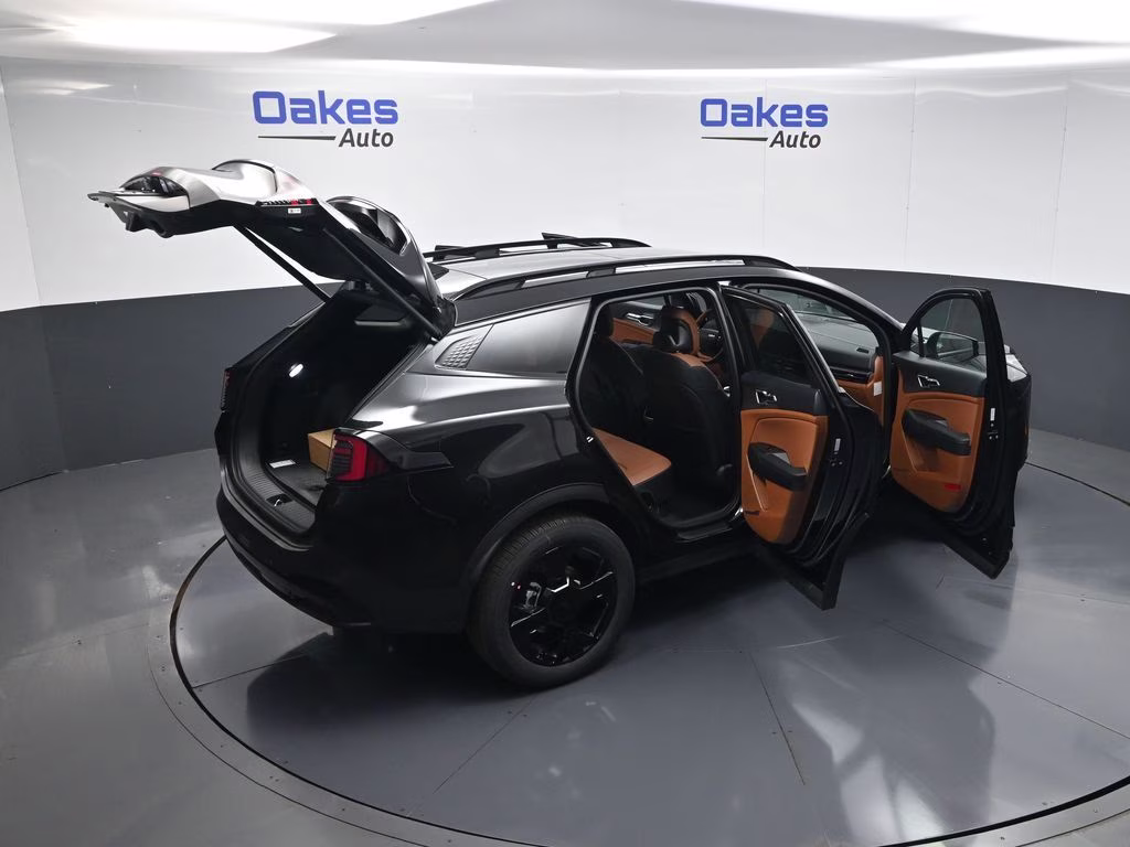 2026 Fusion Black Kia Sportage Hybrid X-Line AWD SUV