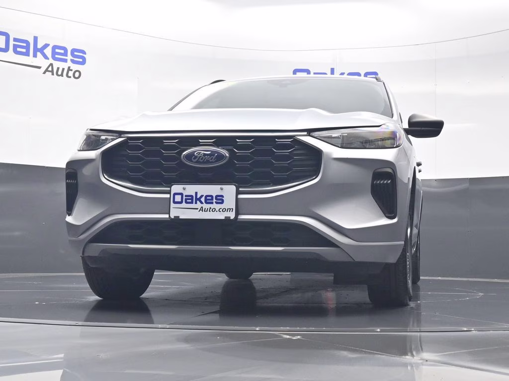 2024 Silver Metallic Ford Escape ST-Line FWD SUV