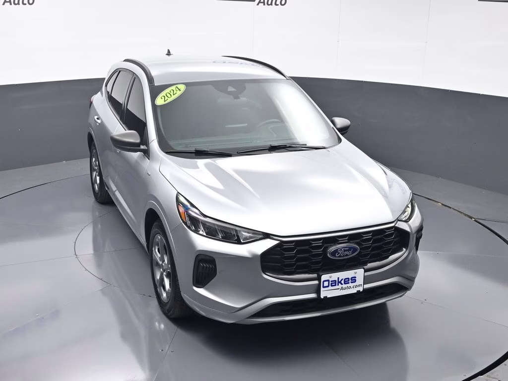 2024 Silver Metallic Ford Escape ST-Line FWD SUV
