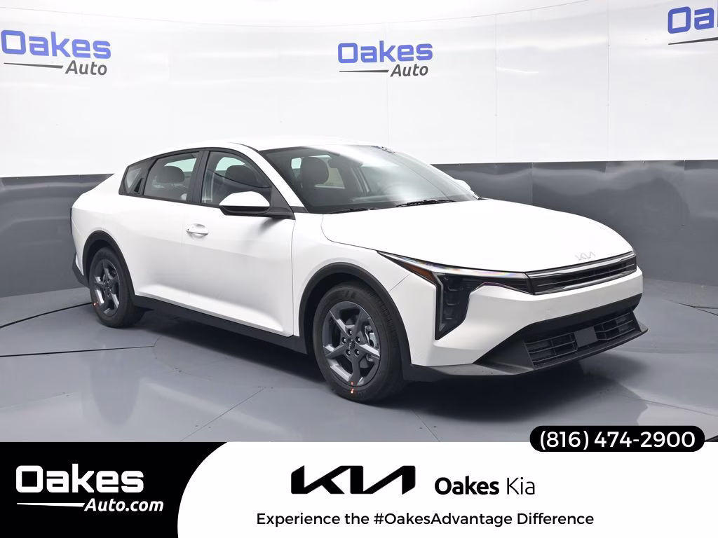 2026 Snow White Pearl Kia K4 LXS FWD Sedan