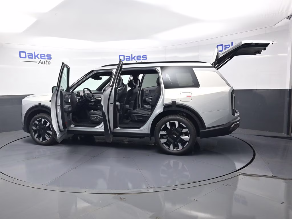 2027 Ivory Silver Kia Telluride S AWD SUV