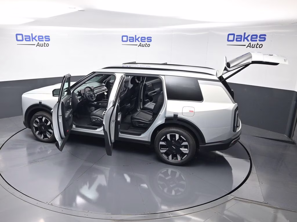 2027 Ivory Silver Kia Telluride S AWD SUV
