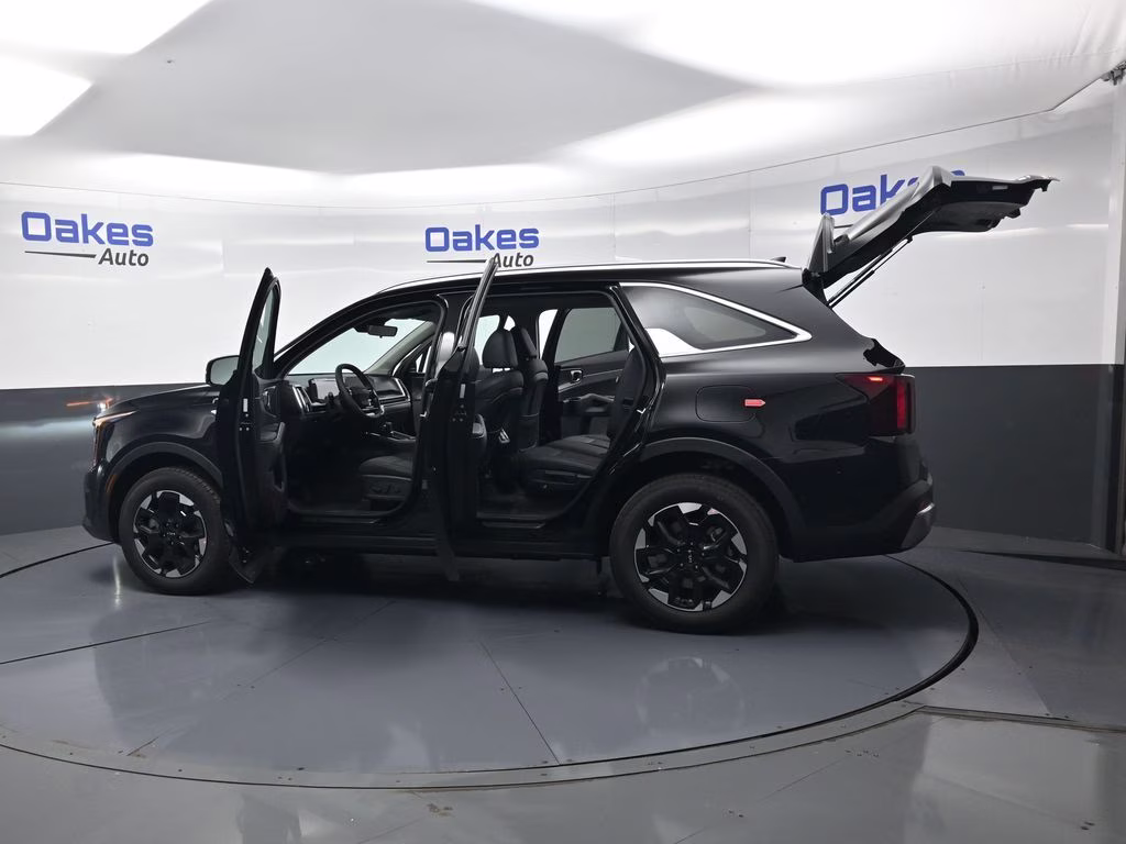 2026 Ebony Black Kia Sorento S AWD SUV