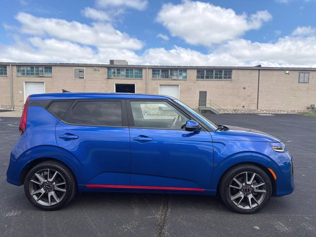 2022 Neptune Blue Kia Soul Turbo FWD Hatchback