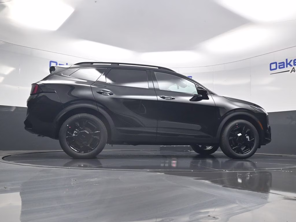 2026 Fusion Black Kia Sportage Hybrid X-Line AWD SUV