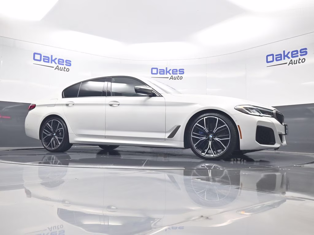 2023 Alpine White BMW 5 Series M550i xDrive AWD Sedan